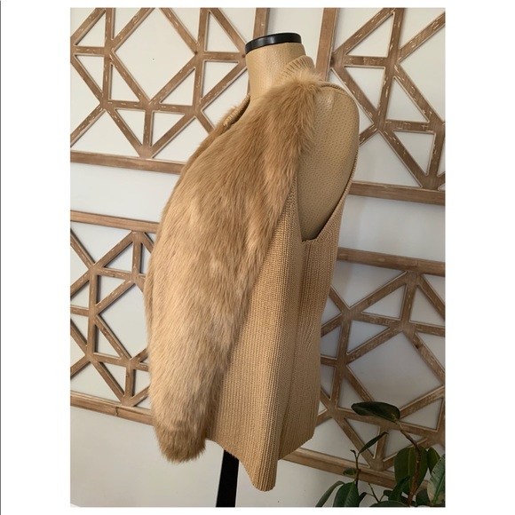 Alfani Faux Fur Vest - Picture 3 of 3